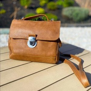 Authentic Roots Chelsea Bag